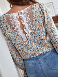 Thumbnail for Blusa Encanto Floral Frenchy con Encaje, Bordado y Espalda de Malla