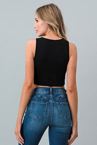 Thumbnail for Crop top Negro y Blanco con Detalle Rojo