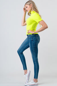 Thumbnail for Blusa Casual Lime Manga Corta y Cuello Alto
