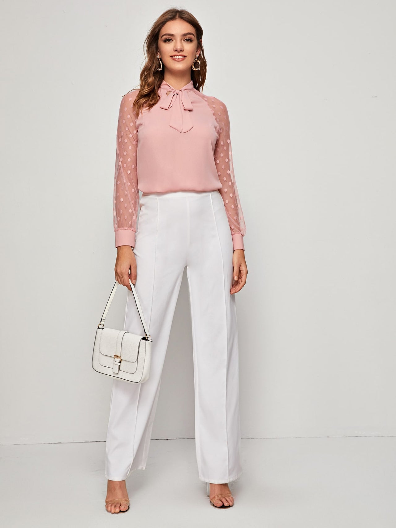 Blusa Rosa Pálido de Lunares