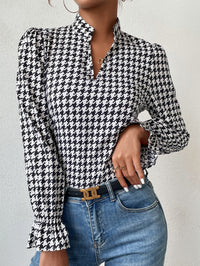 Thumbnail for Blusa Executive en Blanco y Negro - Estilo Casual