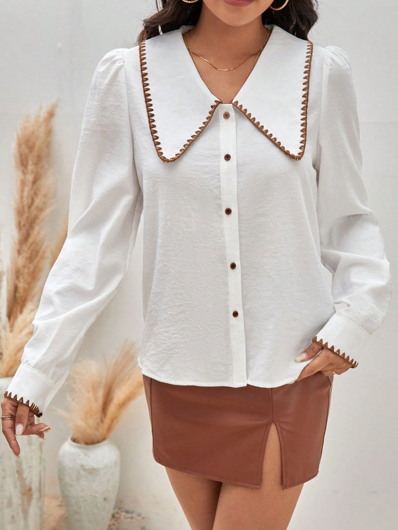 Blusa Frenchy de Manga Larga en Blanco