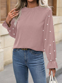 Thumbnail for Blusa Elegante Rosa con Mangas de Campana y Detalles de Perlas