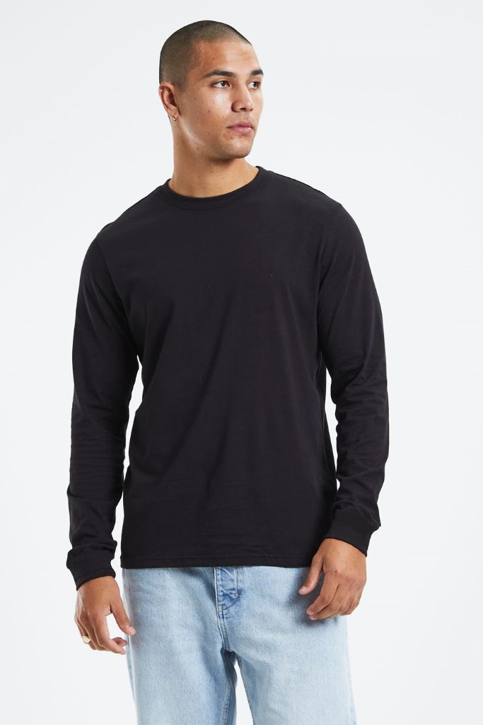Playera manga larga negra de algodón para hombres