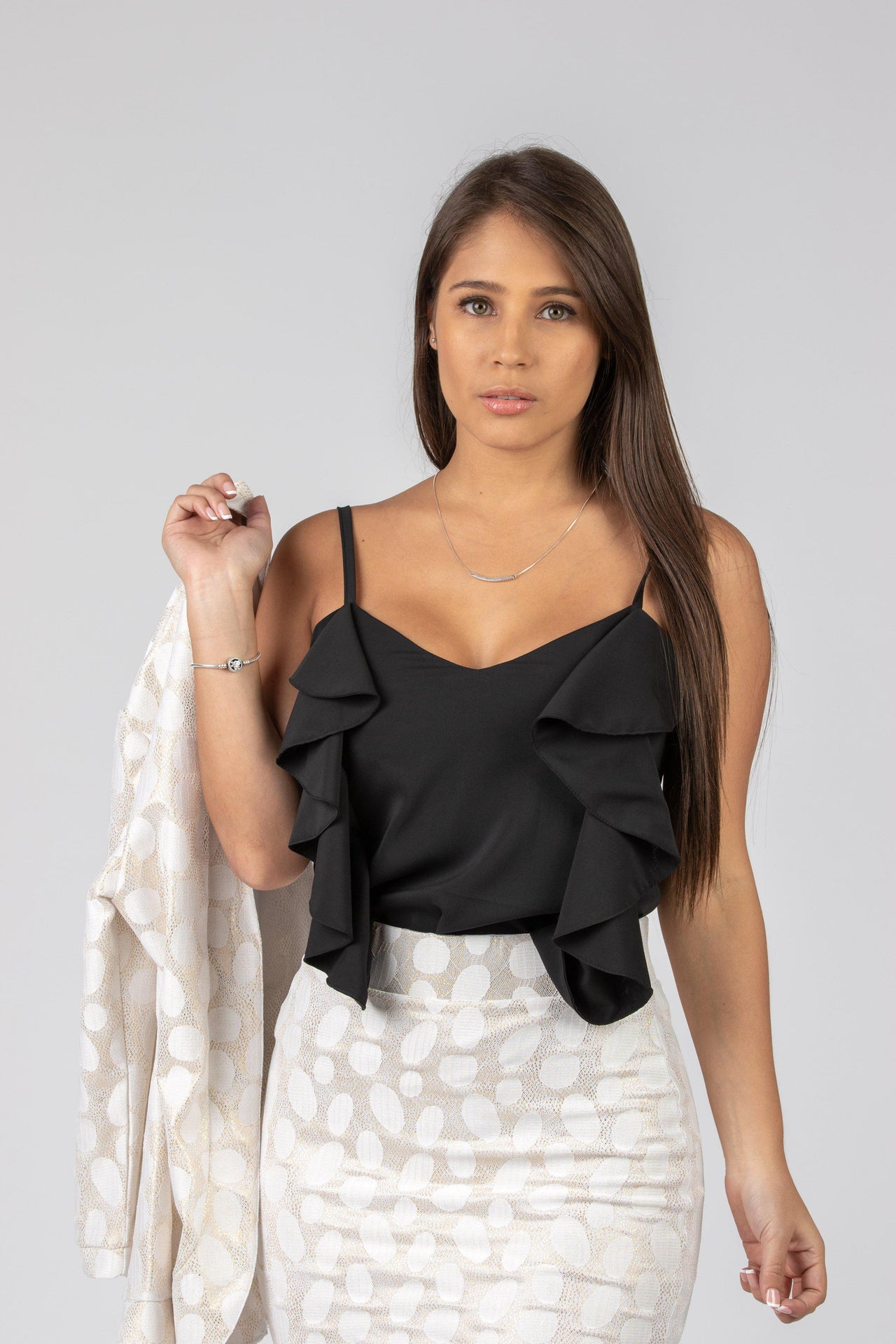 Blusa Negra de Flecos y Tirantes-Dresscode502
