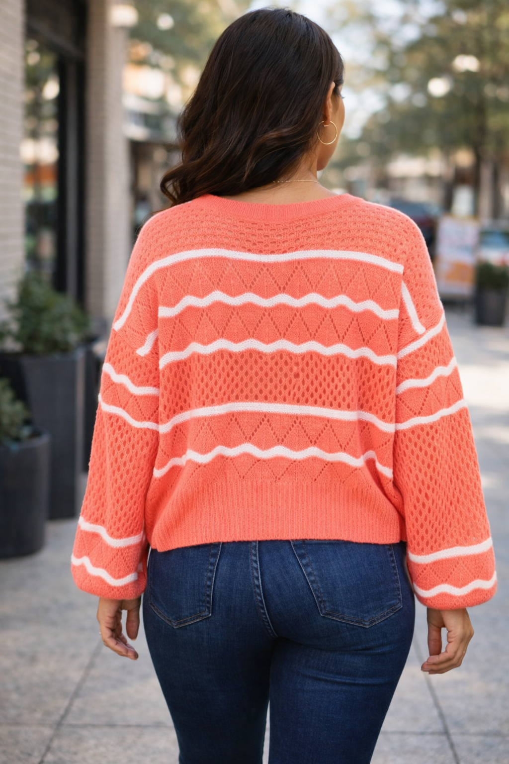 Sueter Naranja con lineas blancas