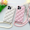 Estuche de Iphone 14 Puffy Blanco con Correa Adaptable